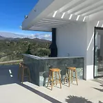 Villa Super Lujo Y Privacidad En Un Entorno Idilico Estepona