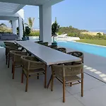 Super Lujo Y Privacidad En Un Entorno Idilico Villa