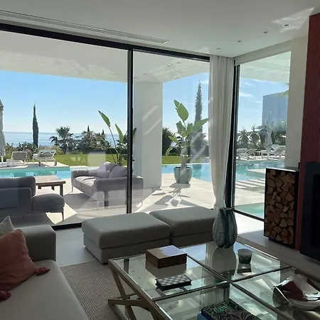 Super Lujo Y Privacidad En Un Entorno Idilico Villa *