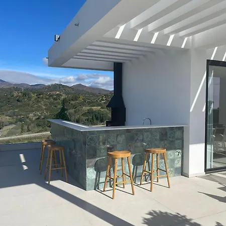 Villa Super Lujo Y Privacidad En Un Entorno Idilico Estepona