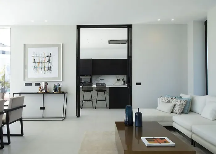 Super Lujo Y Privacidad En Un Entorno Idilico Villa Estepona