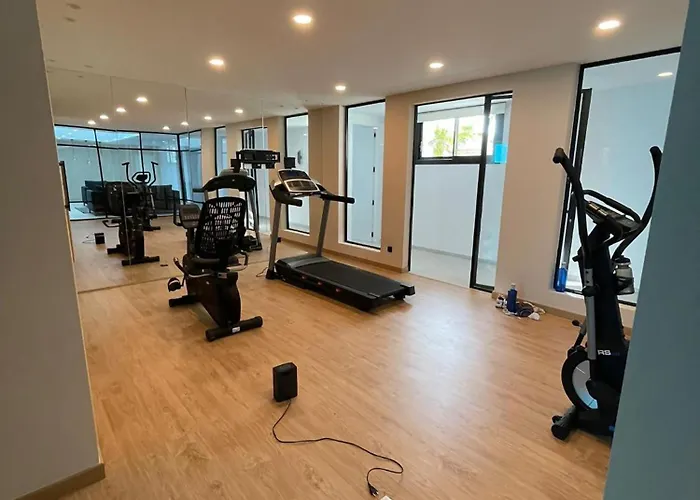 Super Lujo Y Privacidad En Un Entorno Idilico Villa