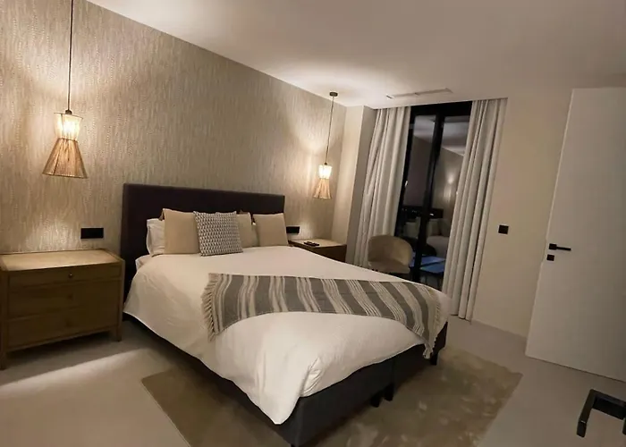 Villa Super Lujo Y Privacidad En Un Entorno Idilico Estepona